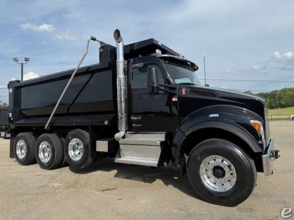 2025 Kenworth T880S