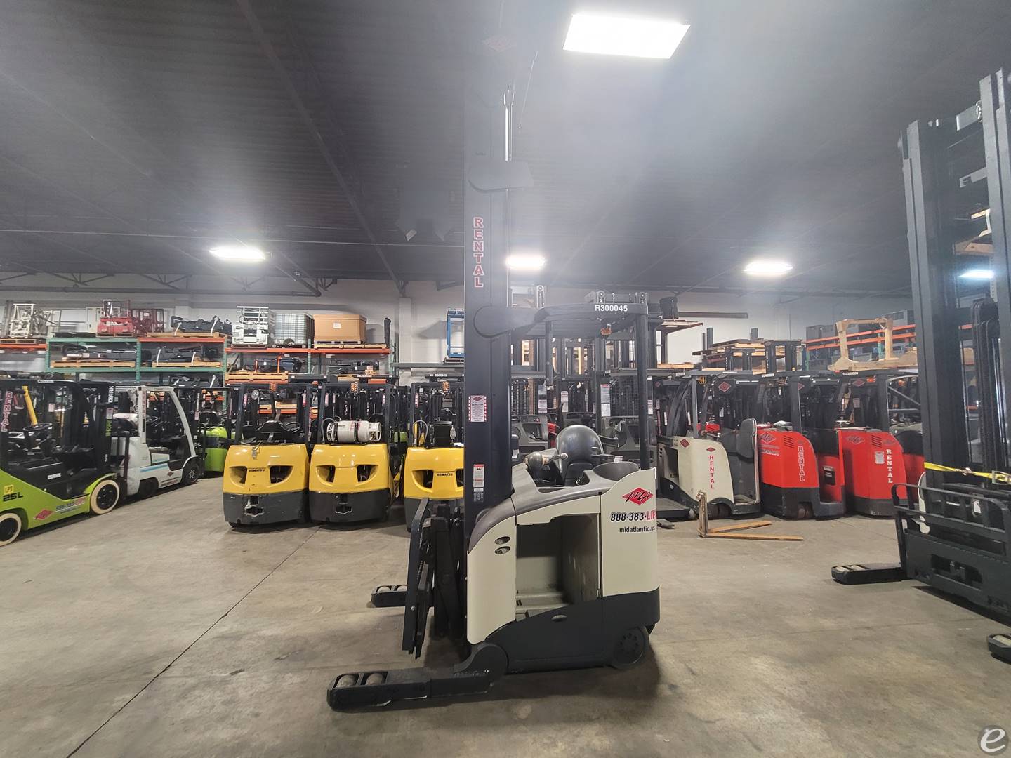 2009 Crown RD5795S-30 Electric Reach Truck - 123Forklift