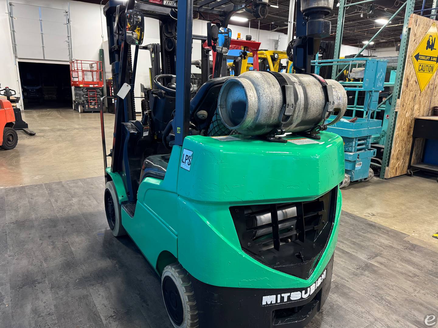 2019 Mitsubishi FGC25N