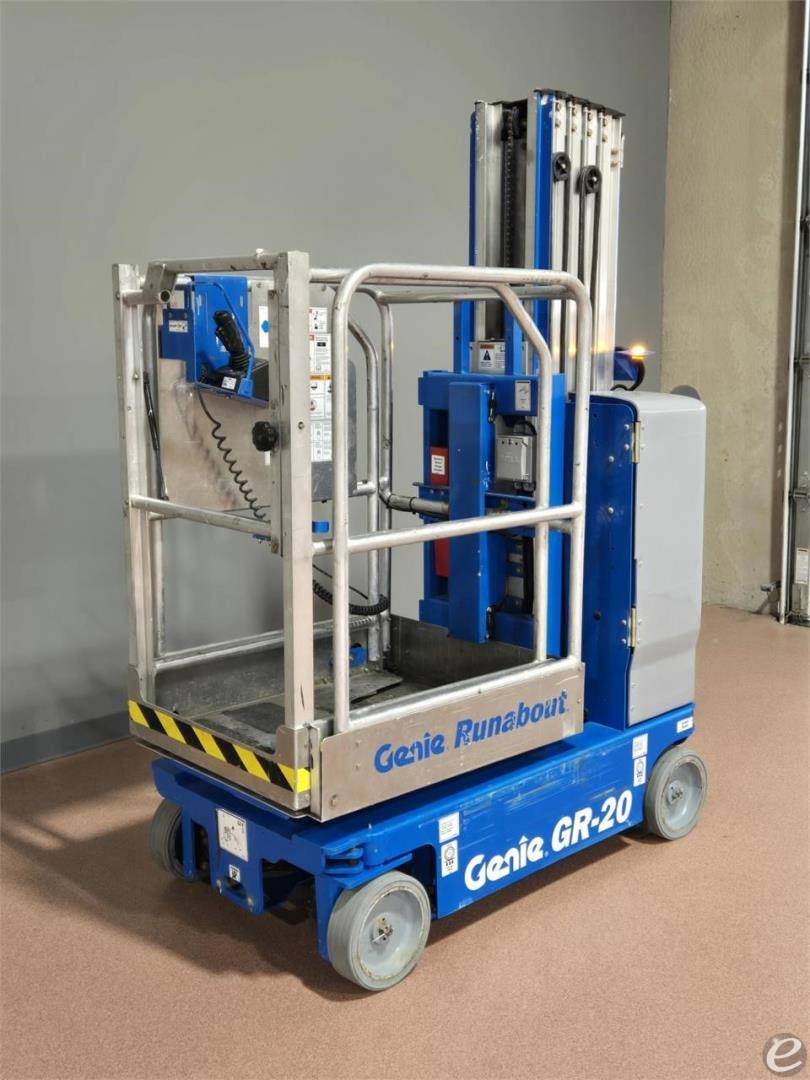2020 Genie GR20 Electric Scissor Lift - 123Forklift