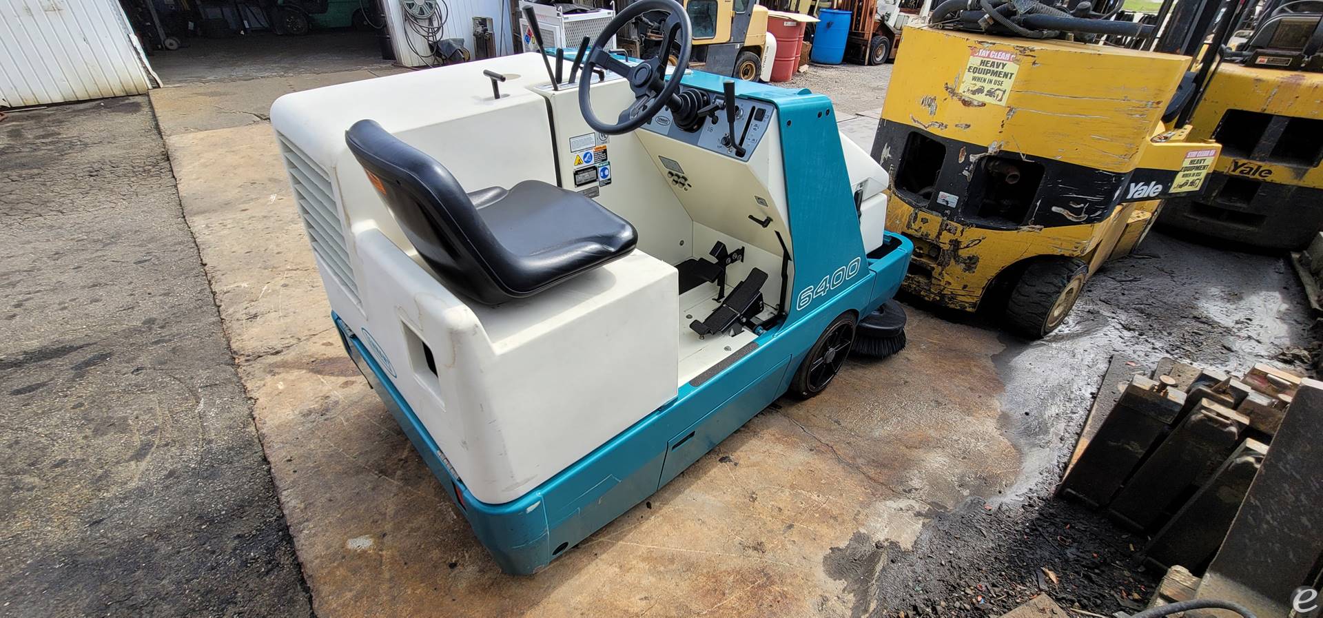2003 Tennant 6400