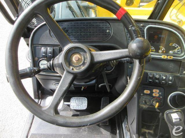 2017 JCB 510-56