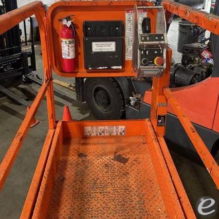 2019 Snorkel S3219E