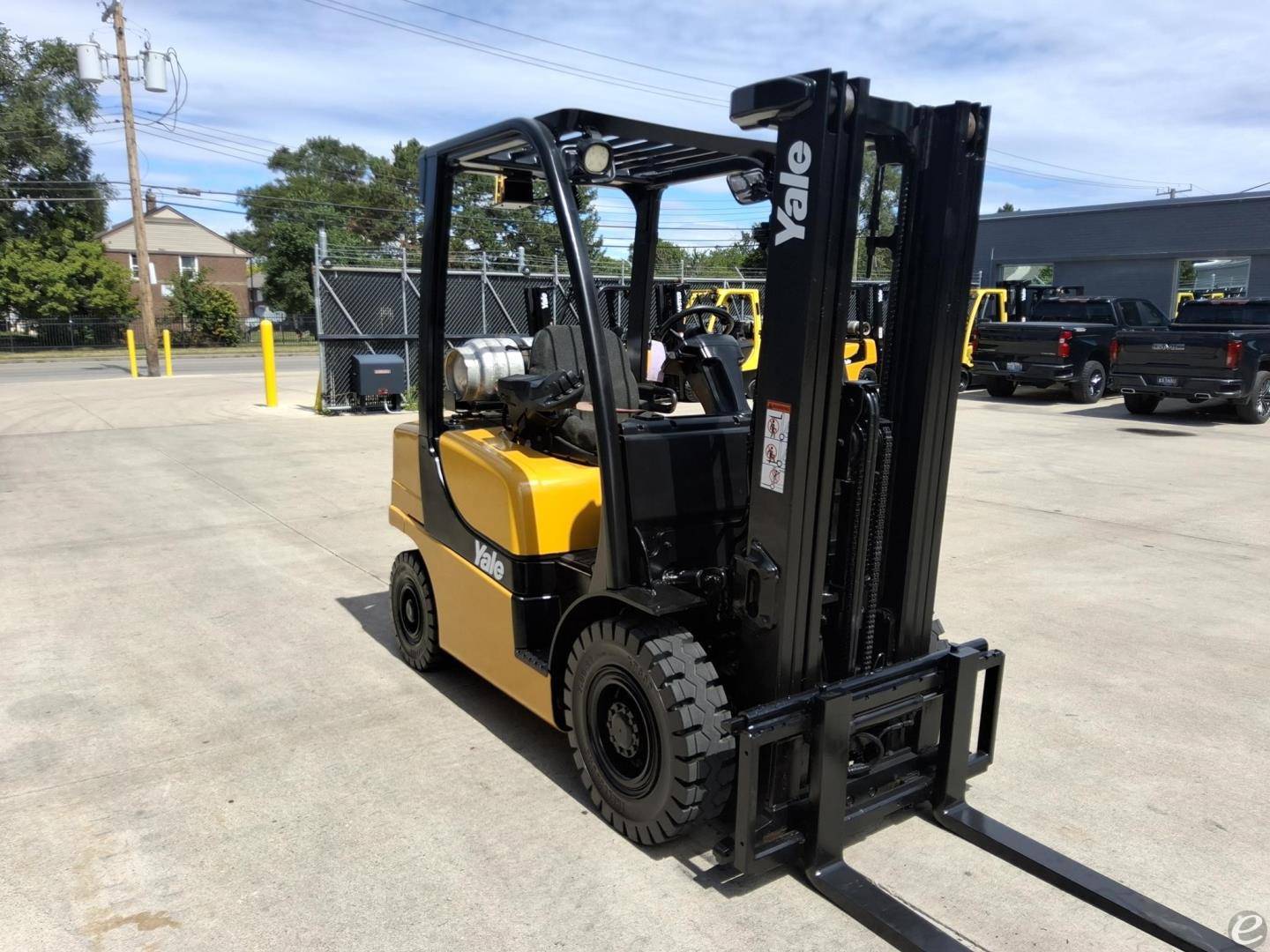 2012 Yale GLP050VX
