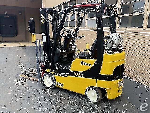 2015 Yale GC040SVX LP Gas Forklift