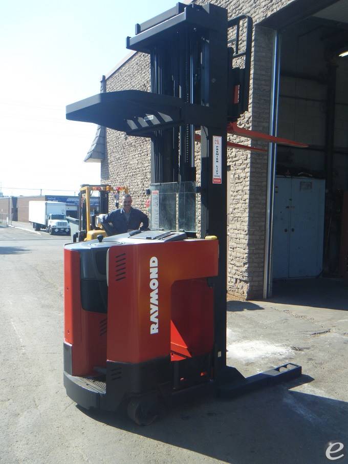 2011 Raymond EZ R40TT Electric Reach Truck - 123Forklift