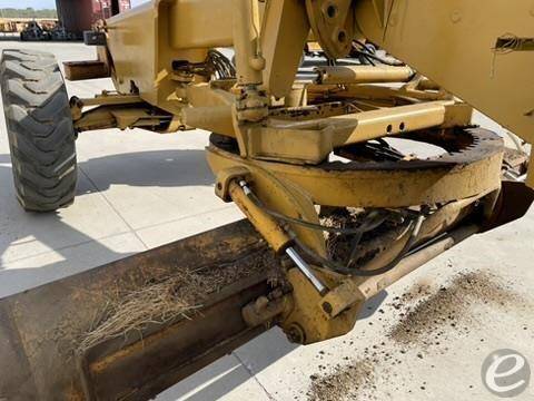 John Deere 570A