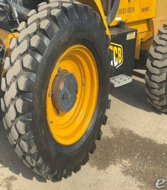 2009 JCB 930
