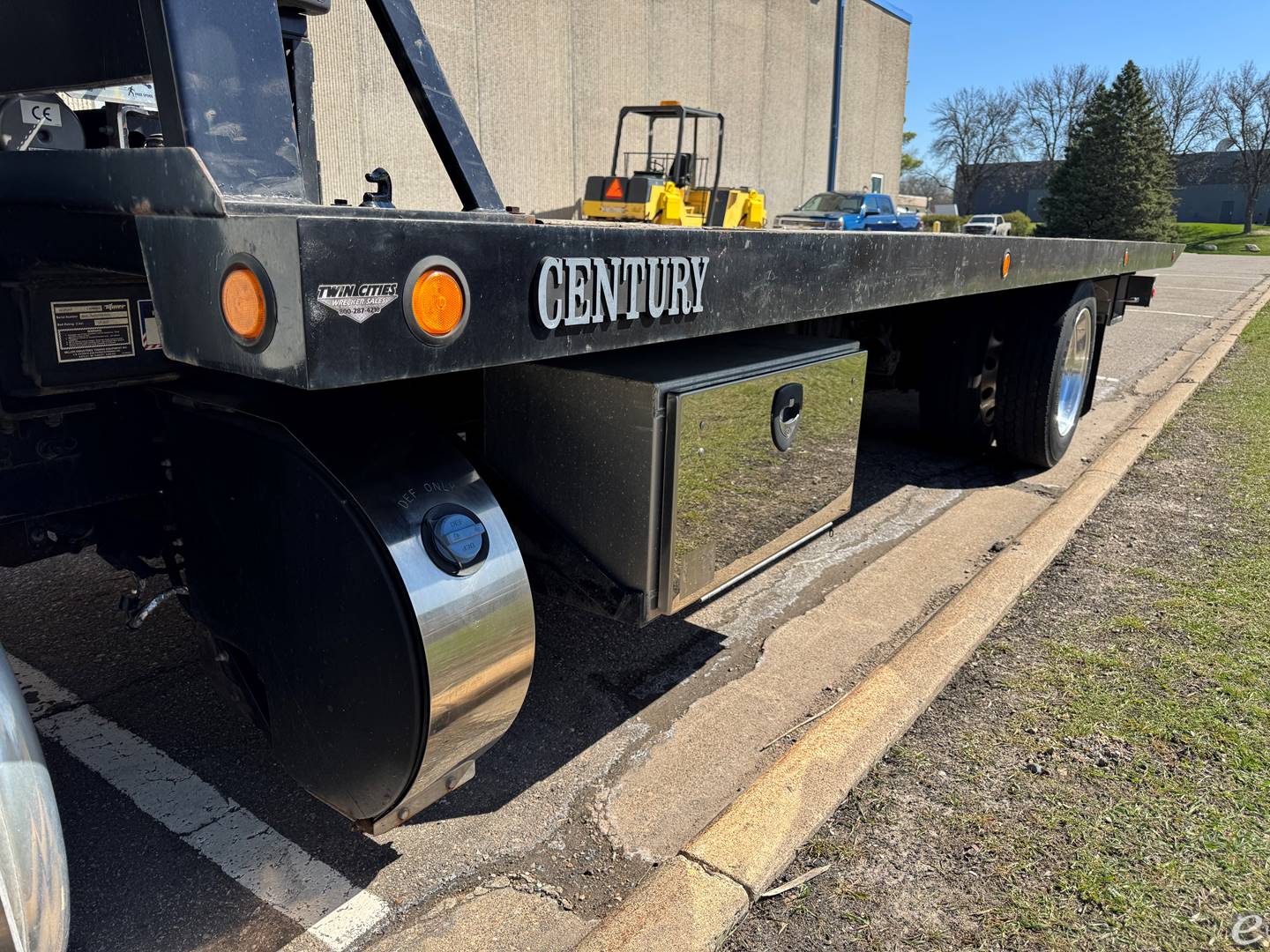 2019 Peterbilt 337 Rollback