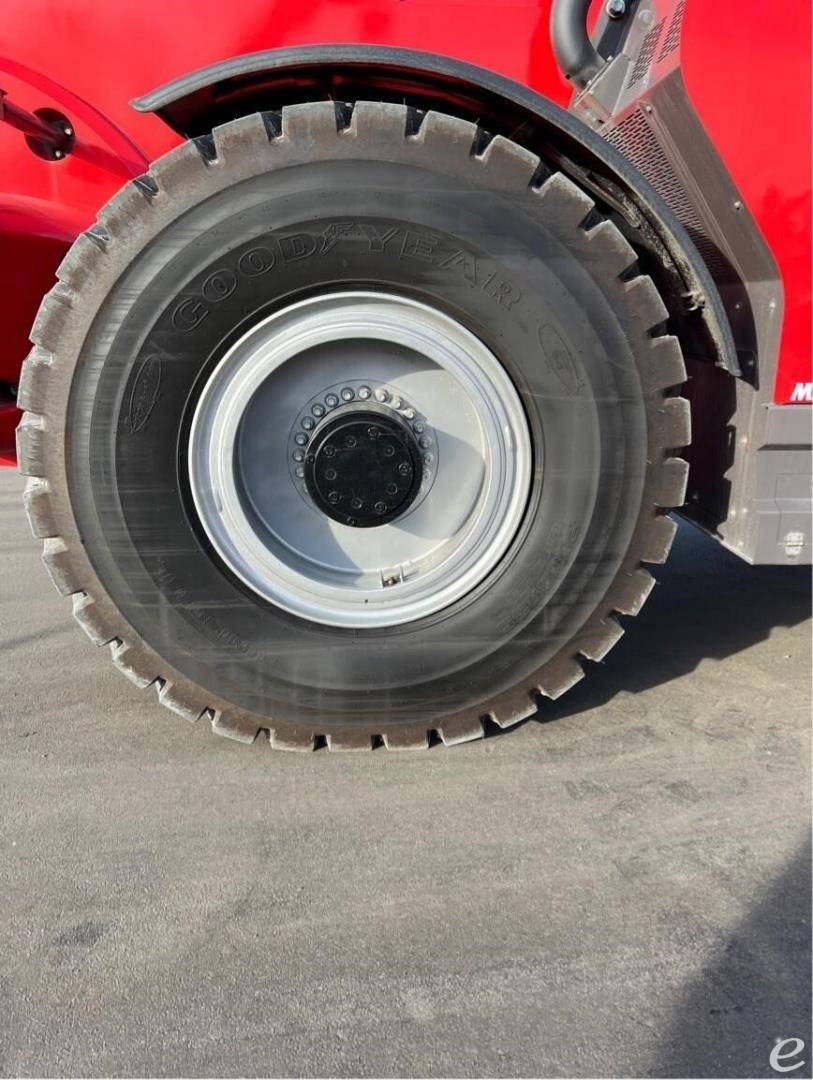 2023 Manitou MHT12330