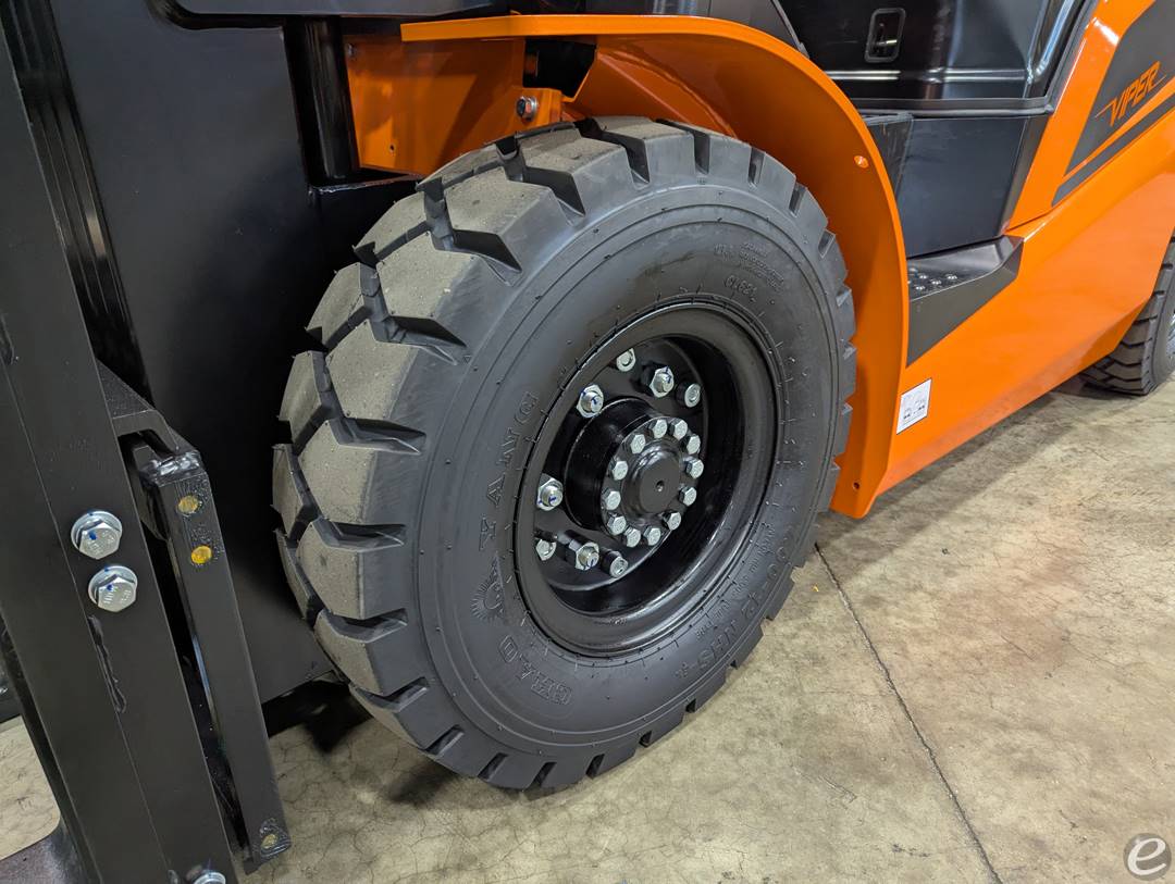 2026 Viper Lift Trucks FY25BCS