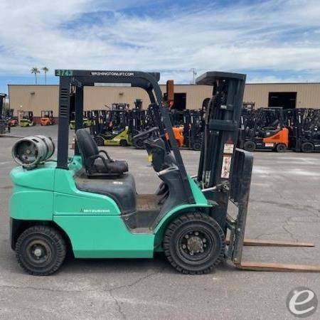 2017 Mitsubishi FG25N