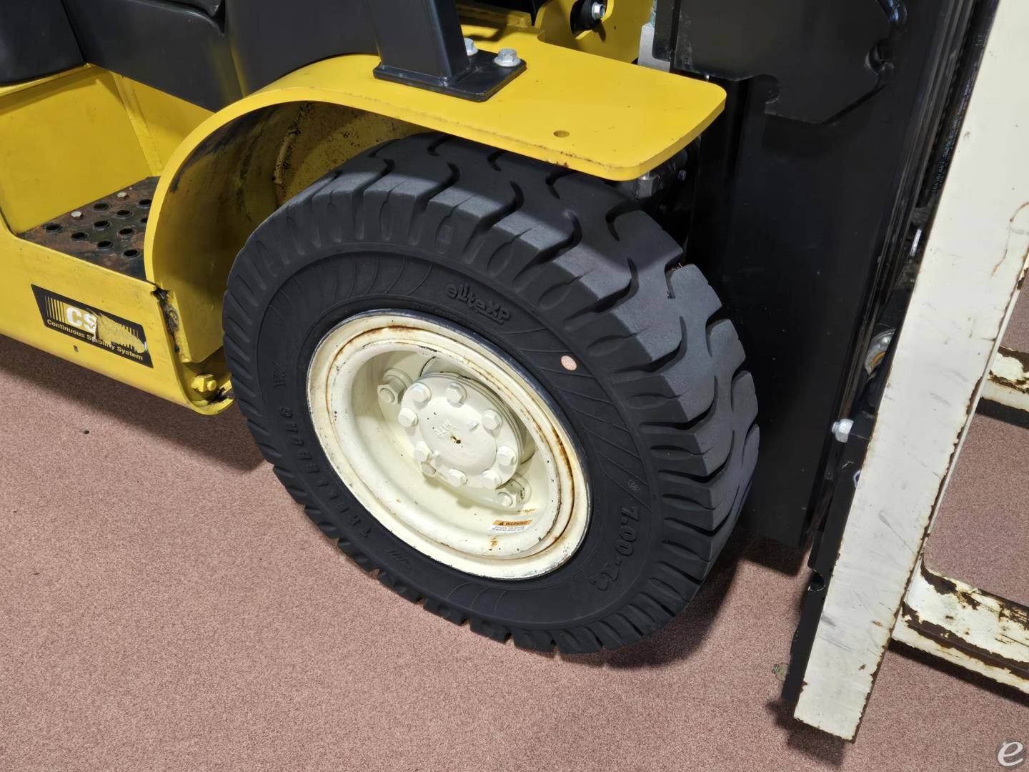 2021 Yale GLP050VX
