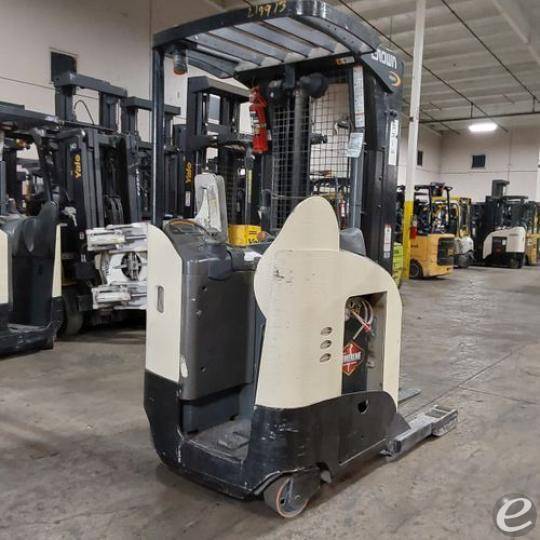 2018 Crown RR5725-45