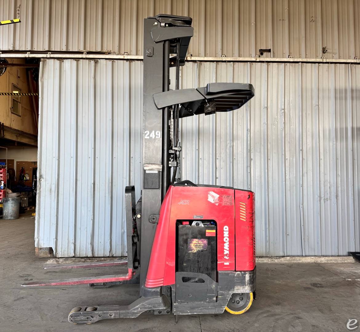 2017 Electric Raymond Electric Narrow Aisle Single Reach | Eliftruck