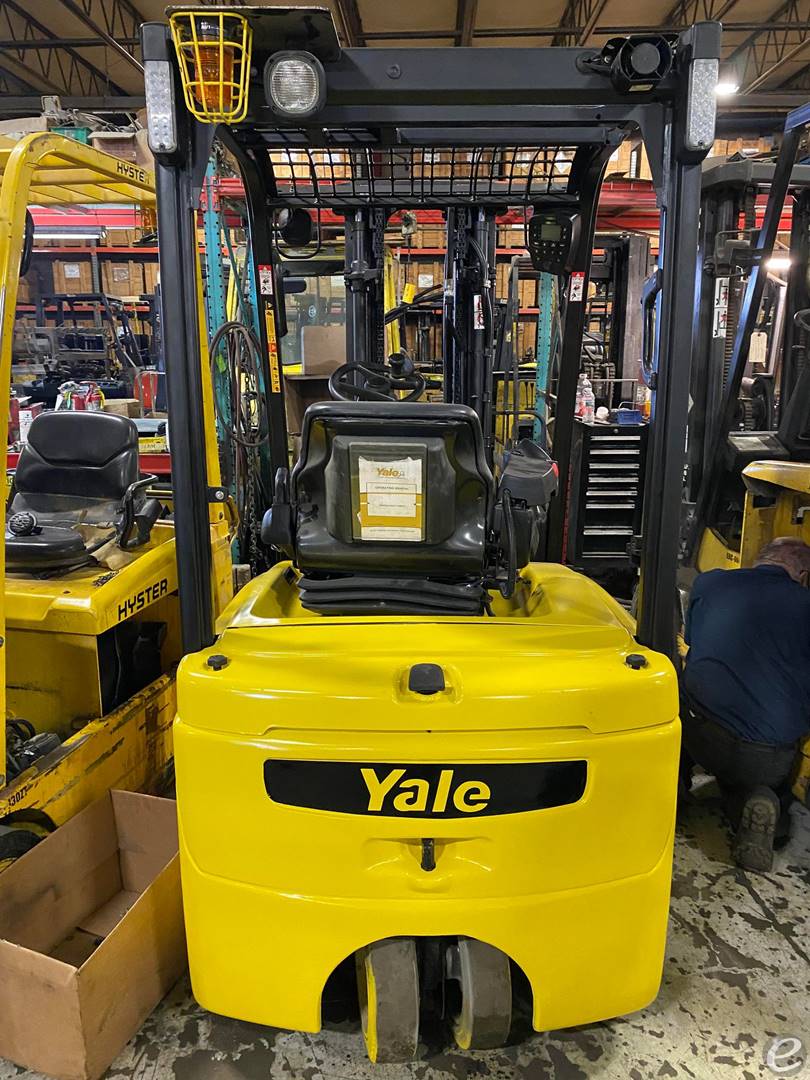 2012 Yale ERP040VTN