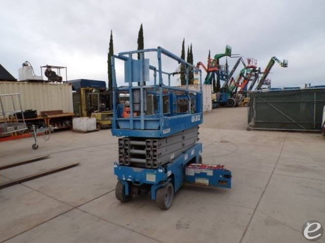 2019 Genie GS-2632