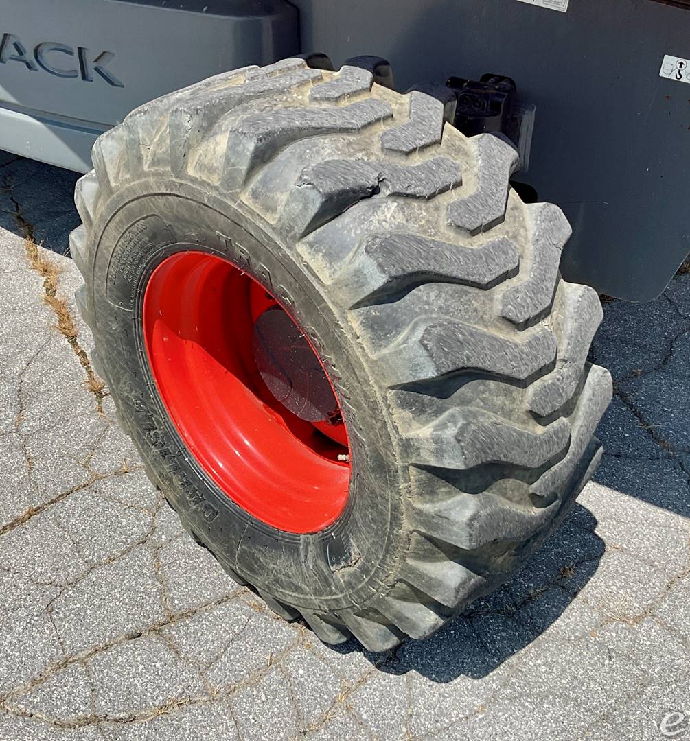 2015 Skyjack SJ66T