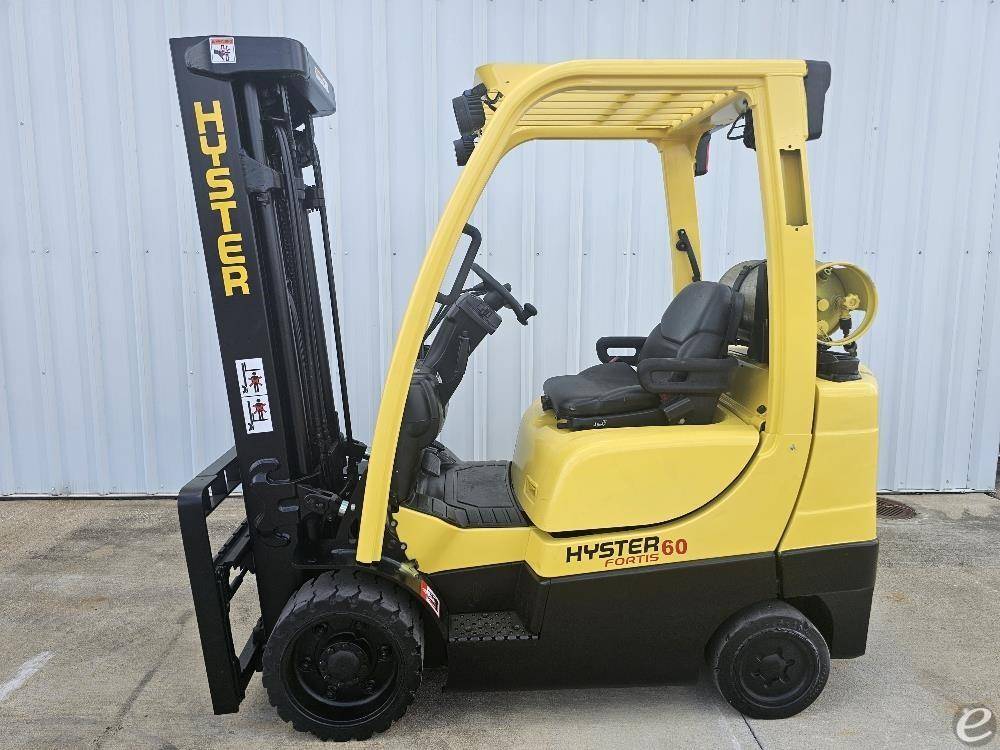 2016 Hyster S60FT LP Gas Forklift