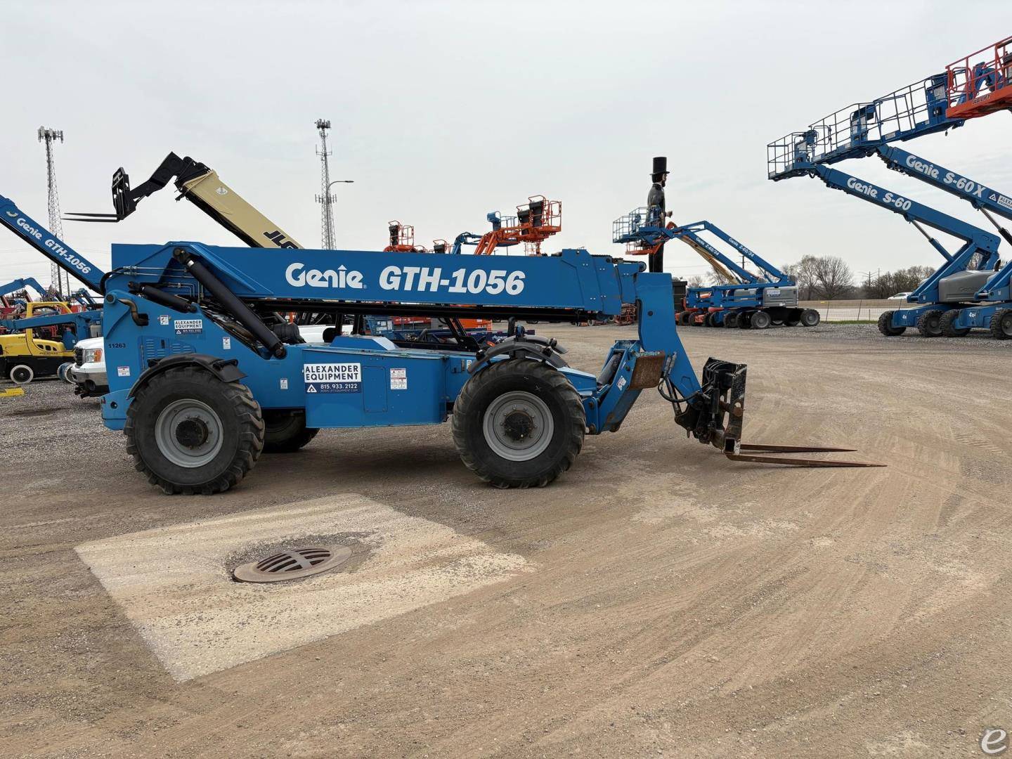 2017 Genie GTH1056