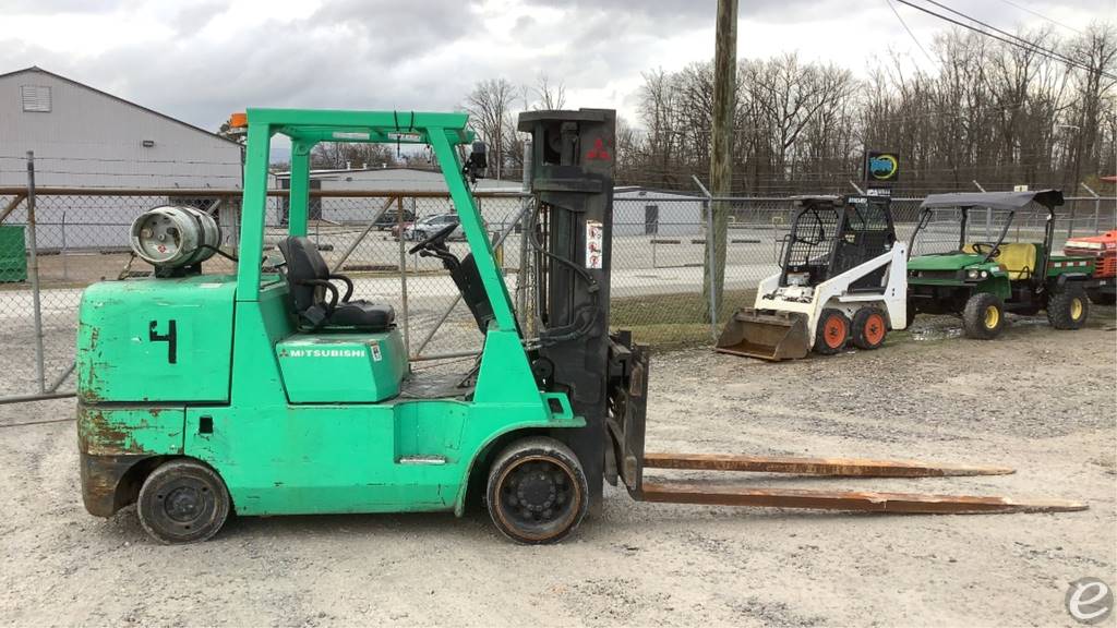 2000 Mitsubishi FGC55K LP Gas Forklift - 123Forklift