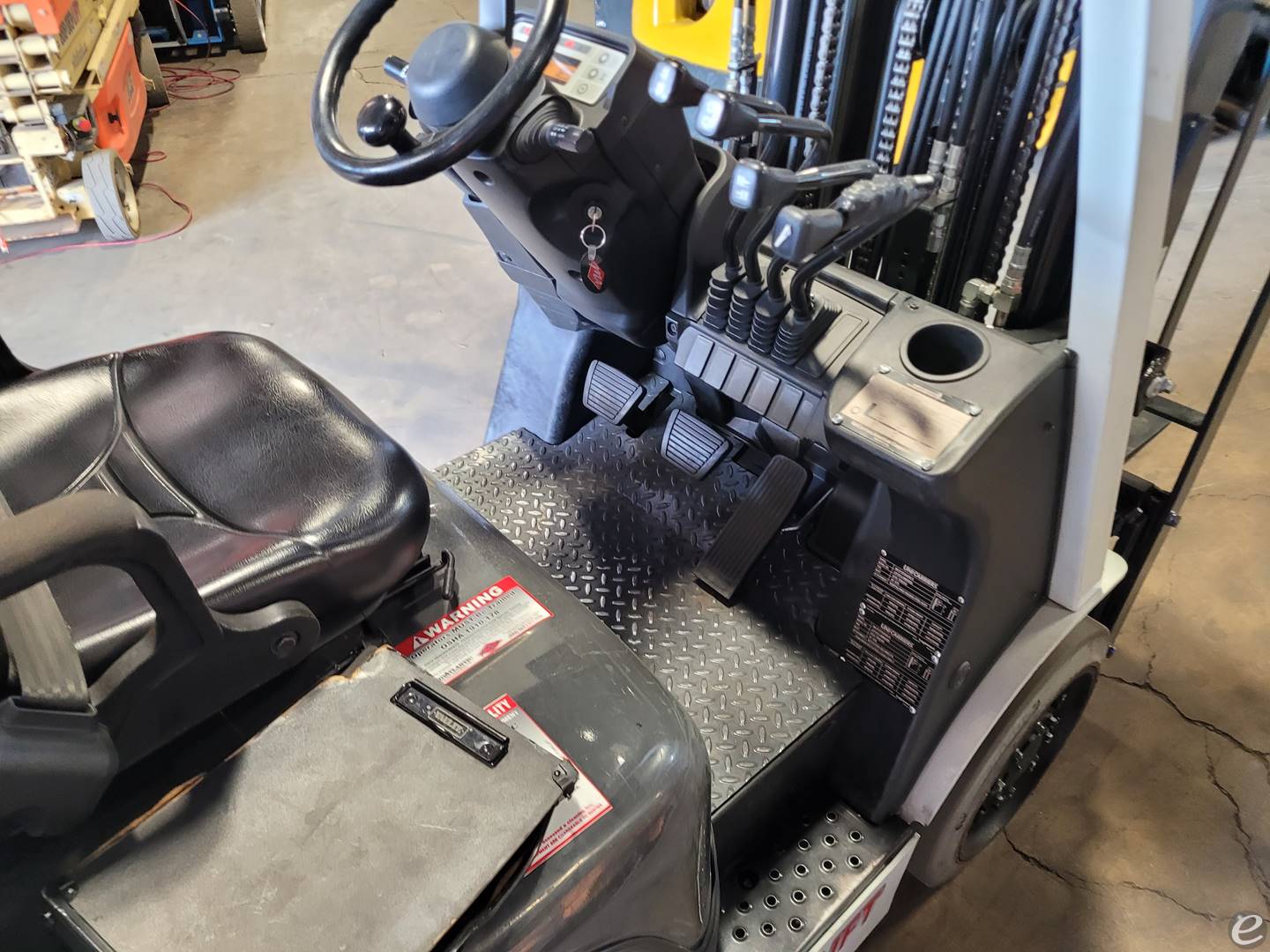 2015 Unicarriers CF50 LP Gas Forklift - 123Forklift