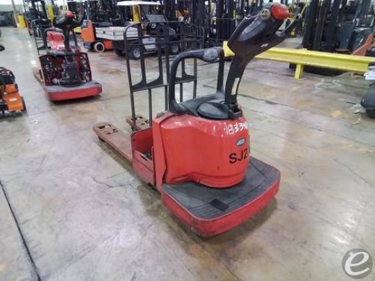 2010 Raymond 8400 Electric Forklift - 123Forklift