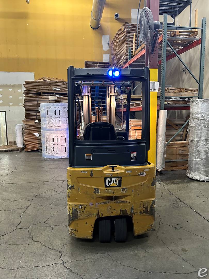 2015 Cat 2ET4000