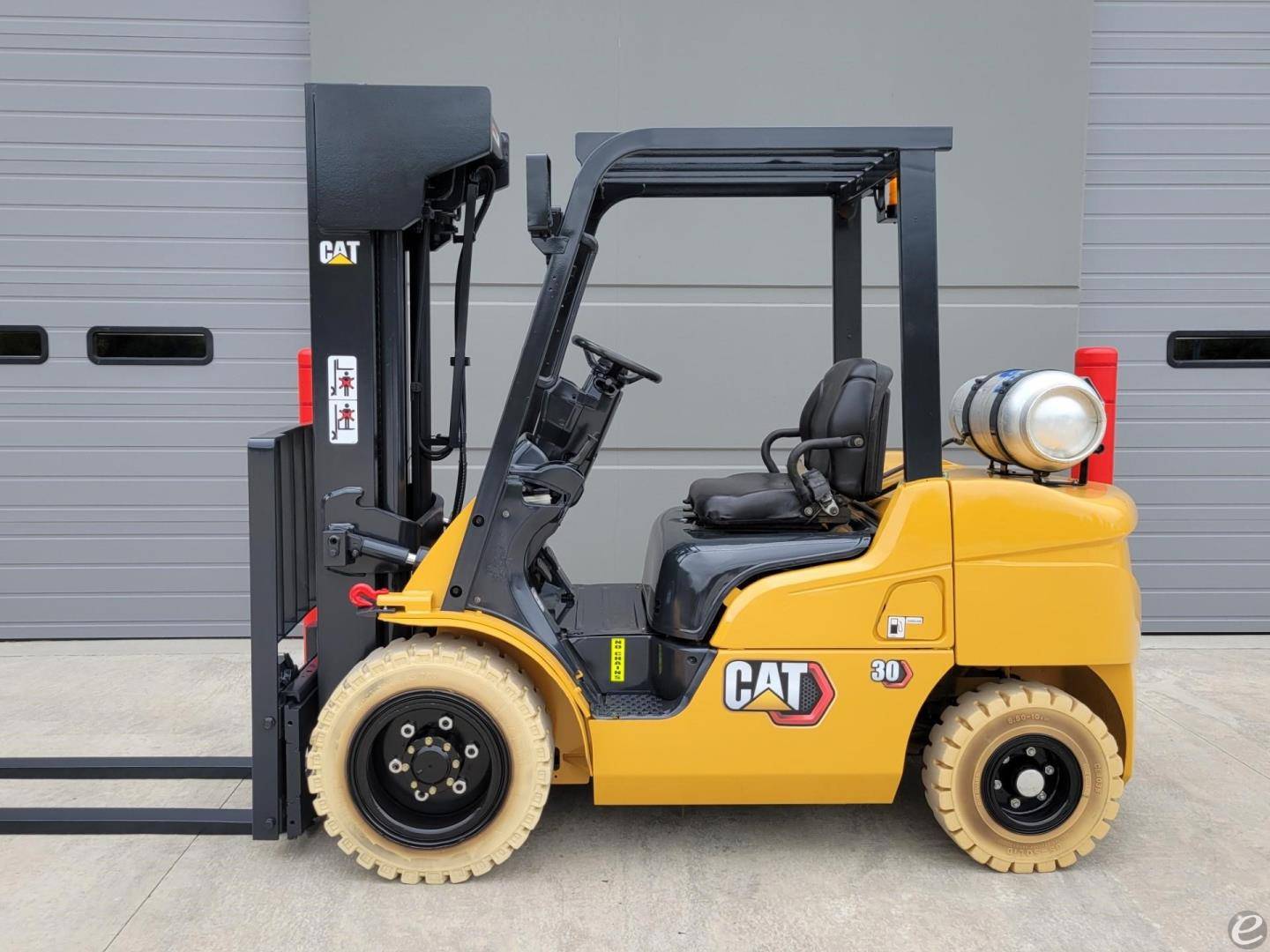 2015 Mitsubishi FG30N Dual Fuel For...