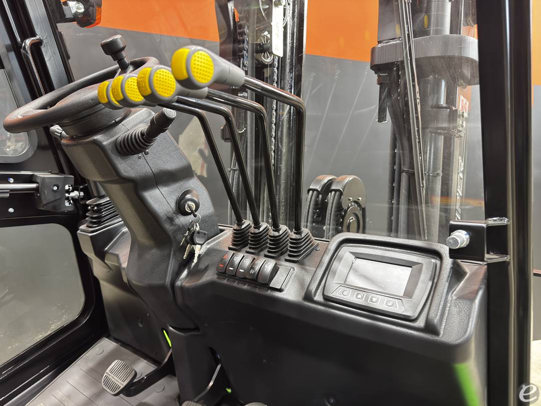 2026 Viper Lift Trucks FD45F