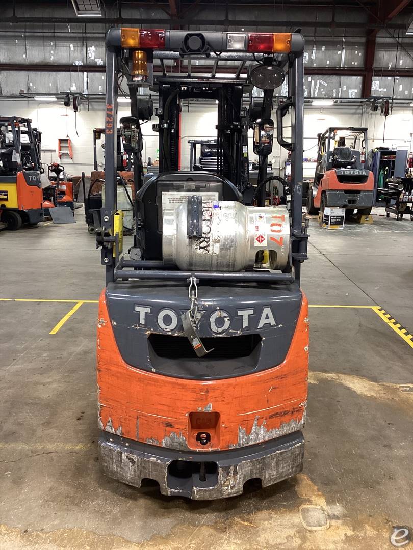 2017 Toyota 8FGCU15