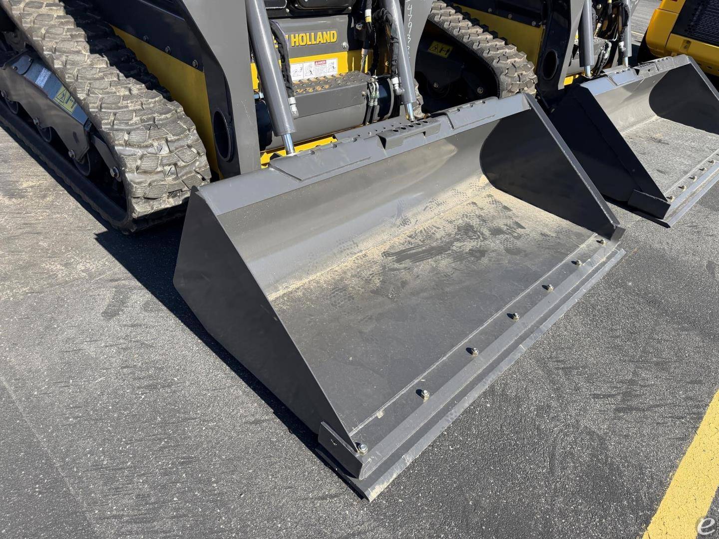 2026 New Holland 72