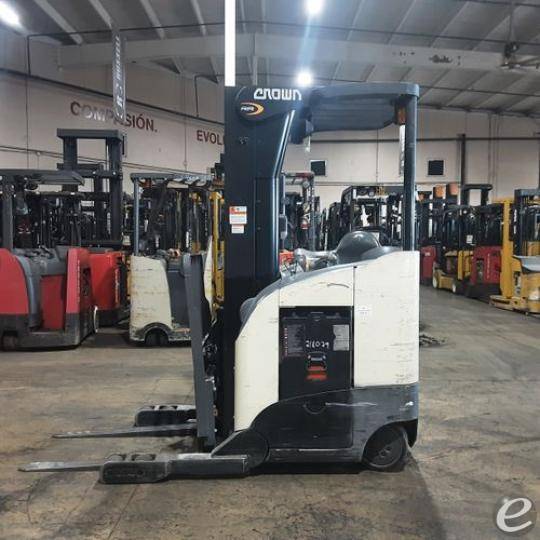 2016 Crown RR5725-45