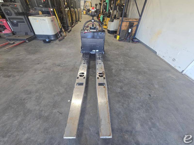 2018 Yale MPE060LV
