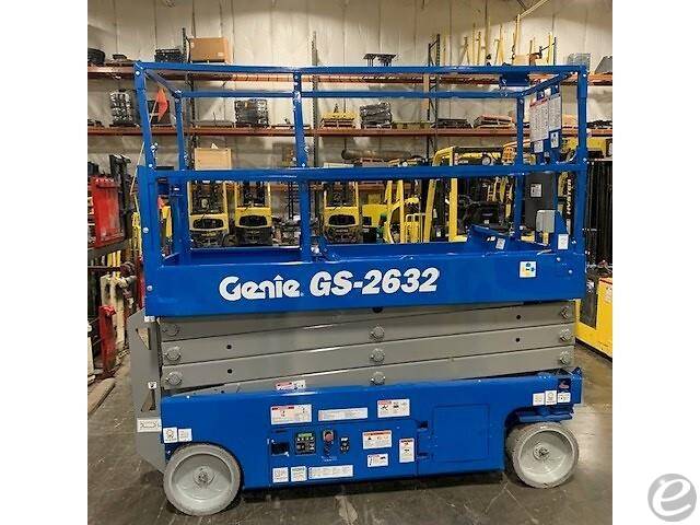 2014 Genie GS-2632 Electric Scissor...