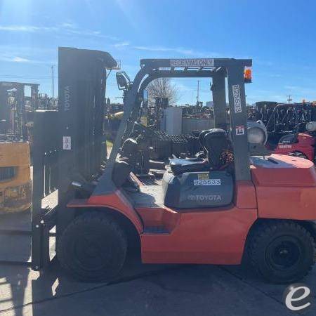 2000 Toyota 7FGU35 LP Gas Forklift - 123Forklift