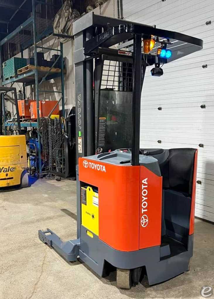 2007 Toyota 7BRU23 Electric Reach Truck - 123Forklift
