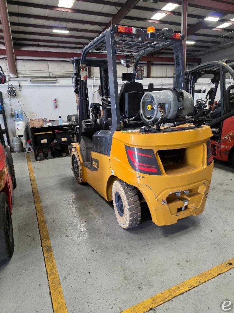 XCMG XVB650LPG / LP