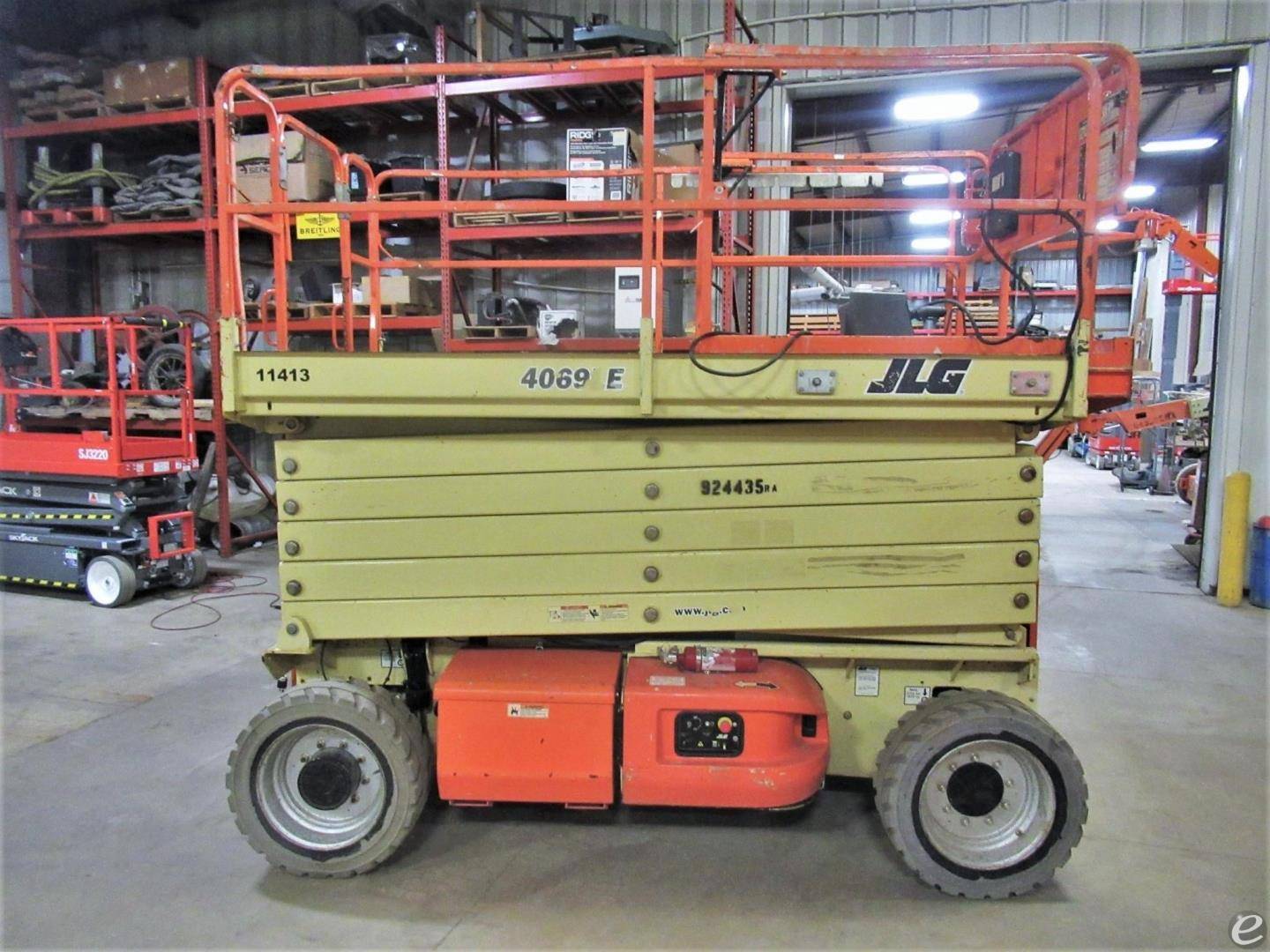 2012 JLG 4069LE