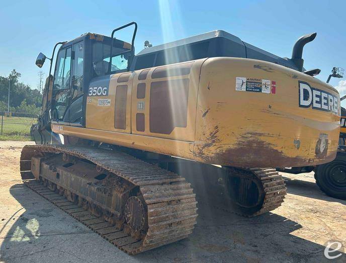 2019 John Deere 350
