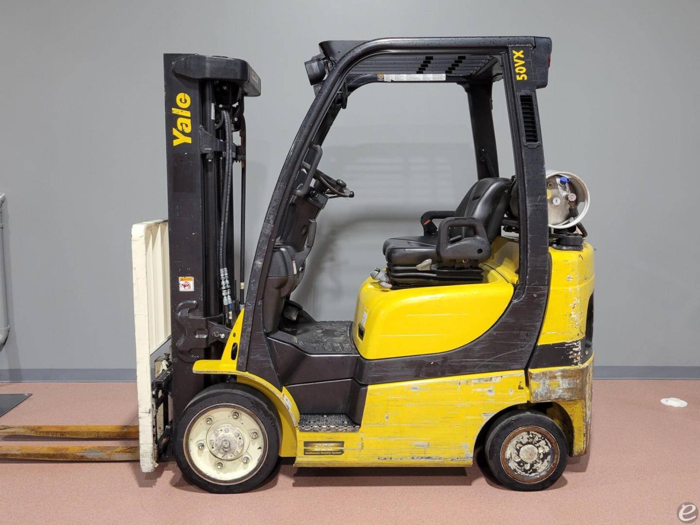2016 Yale GLC050VX LP Gas Forklift