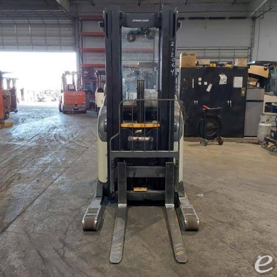 2016 Crown RR5725-45