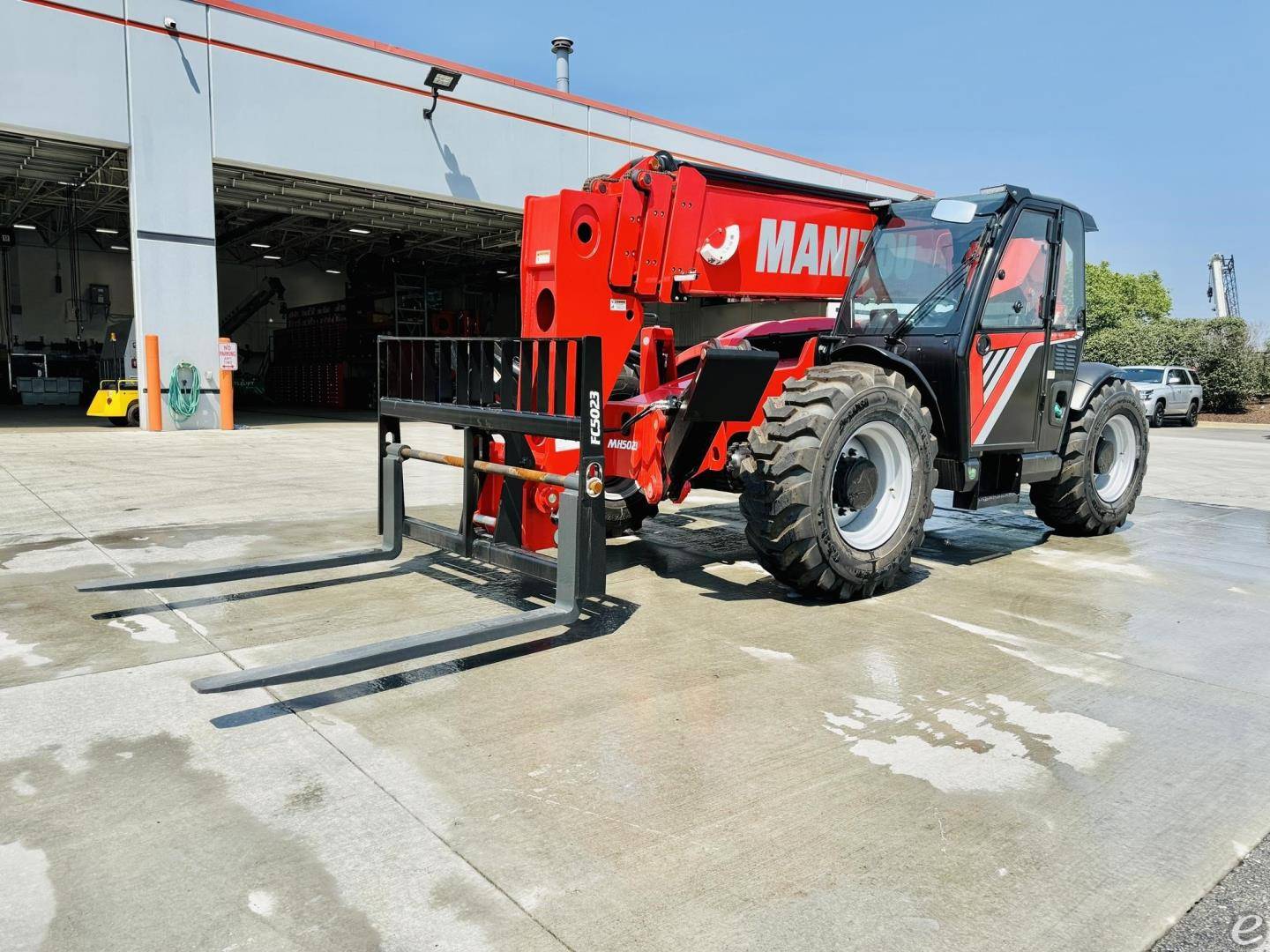 2025 Manitou MTA1055
