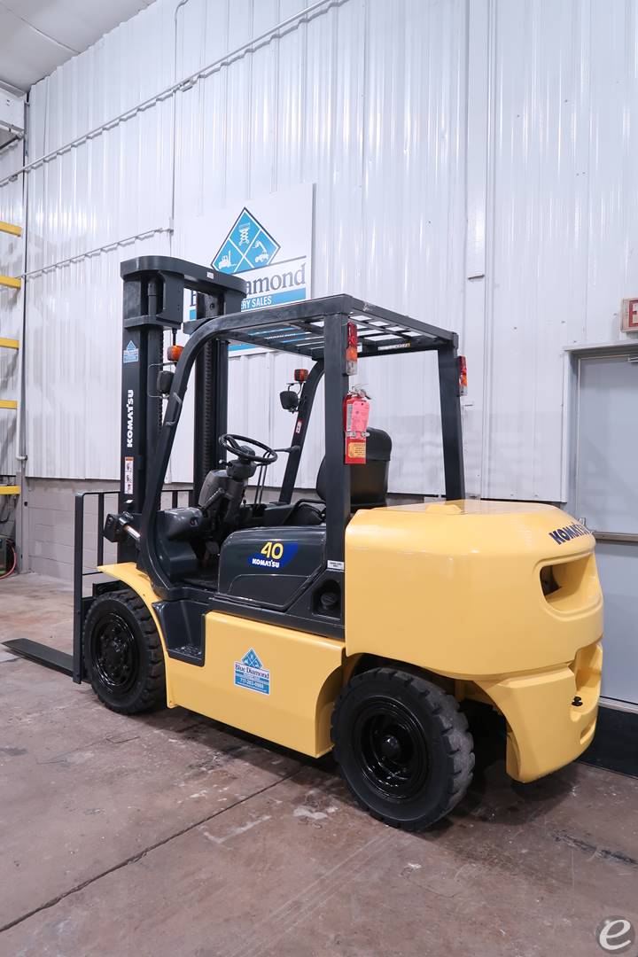 2006 Komatsu FD40ZT-8 Diesel Forklift - 123Forklift