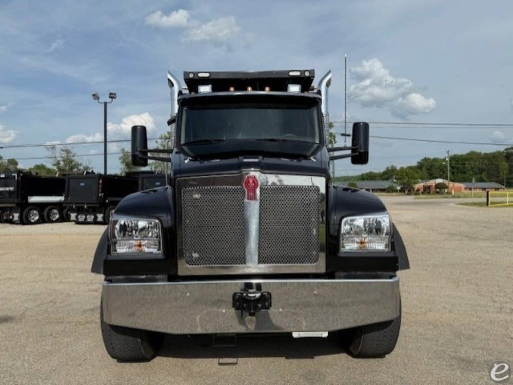 2025 Kenworth T880S