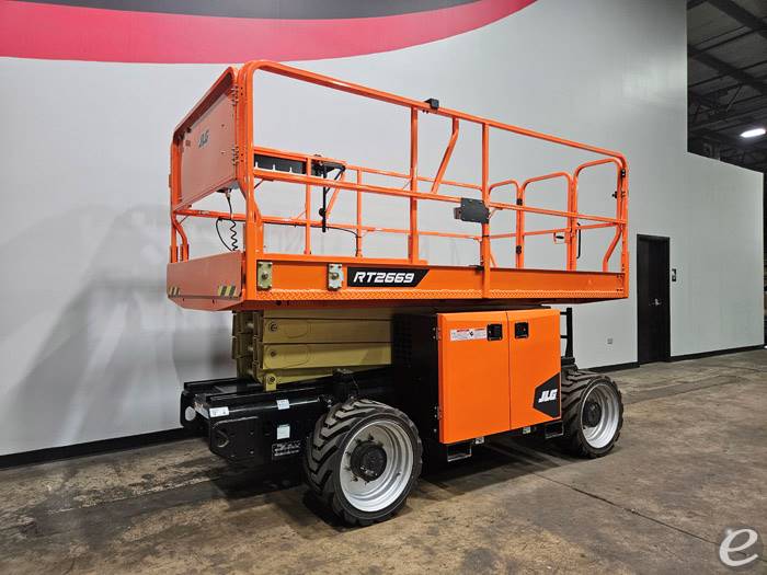 2025 JLG RT2669