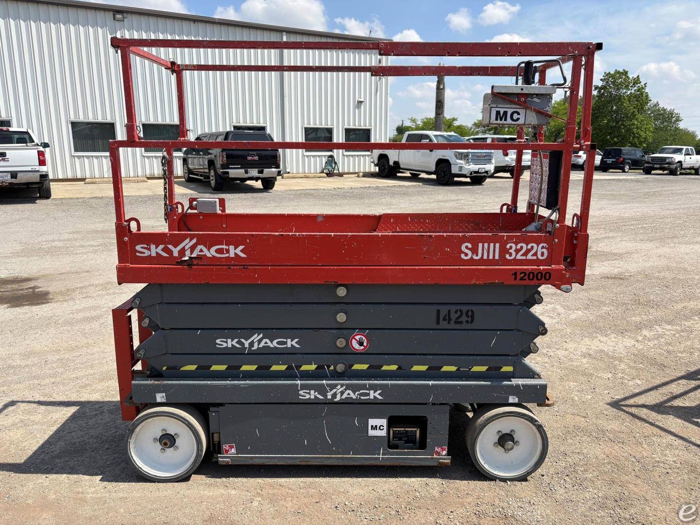 2017 Skyjack SJ3226
