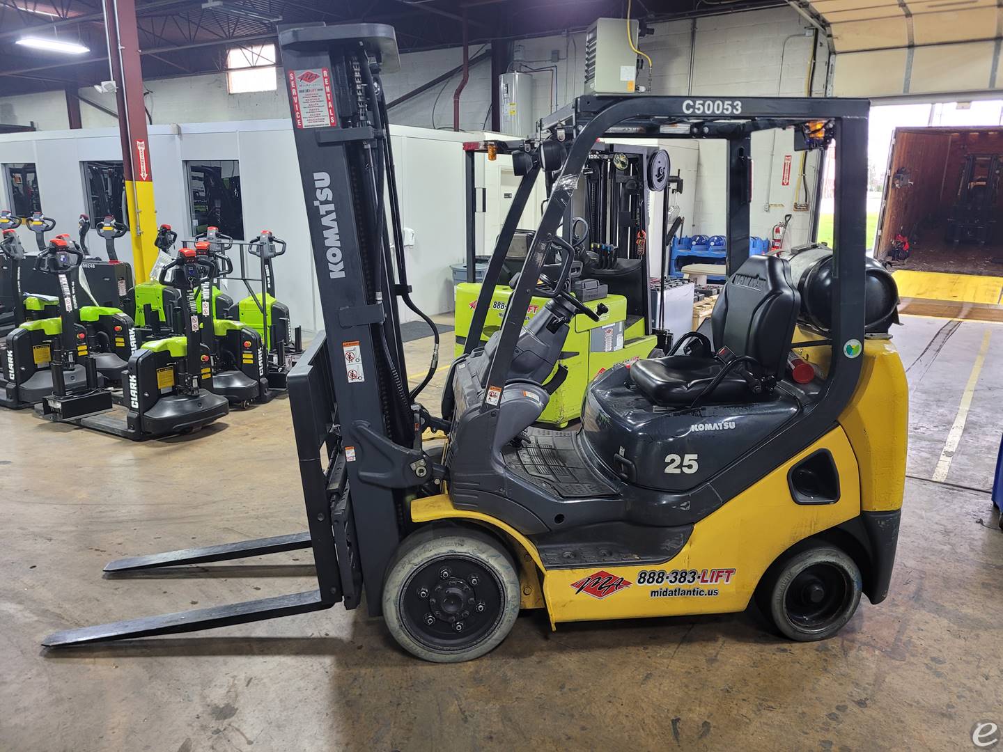 2014 Komatsu FG25ST-16 LP Gas Forkl...