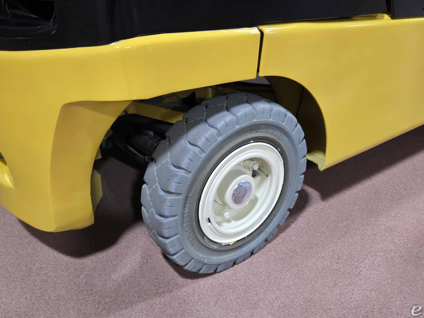2021 Yale GLP120VX