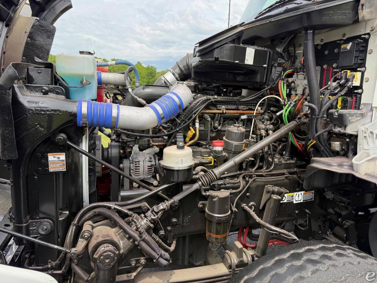 2019 Kenworth T880